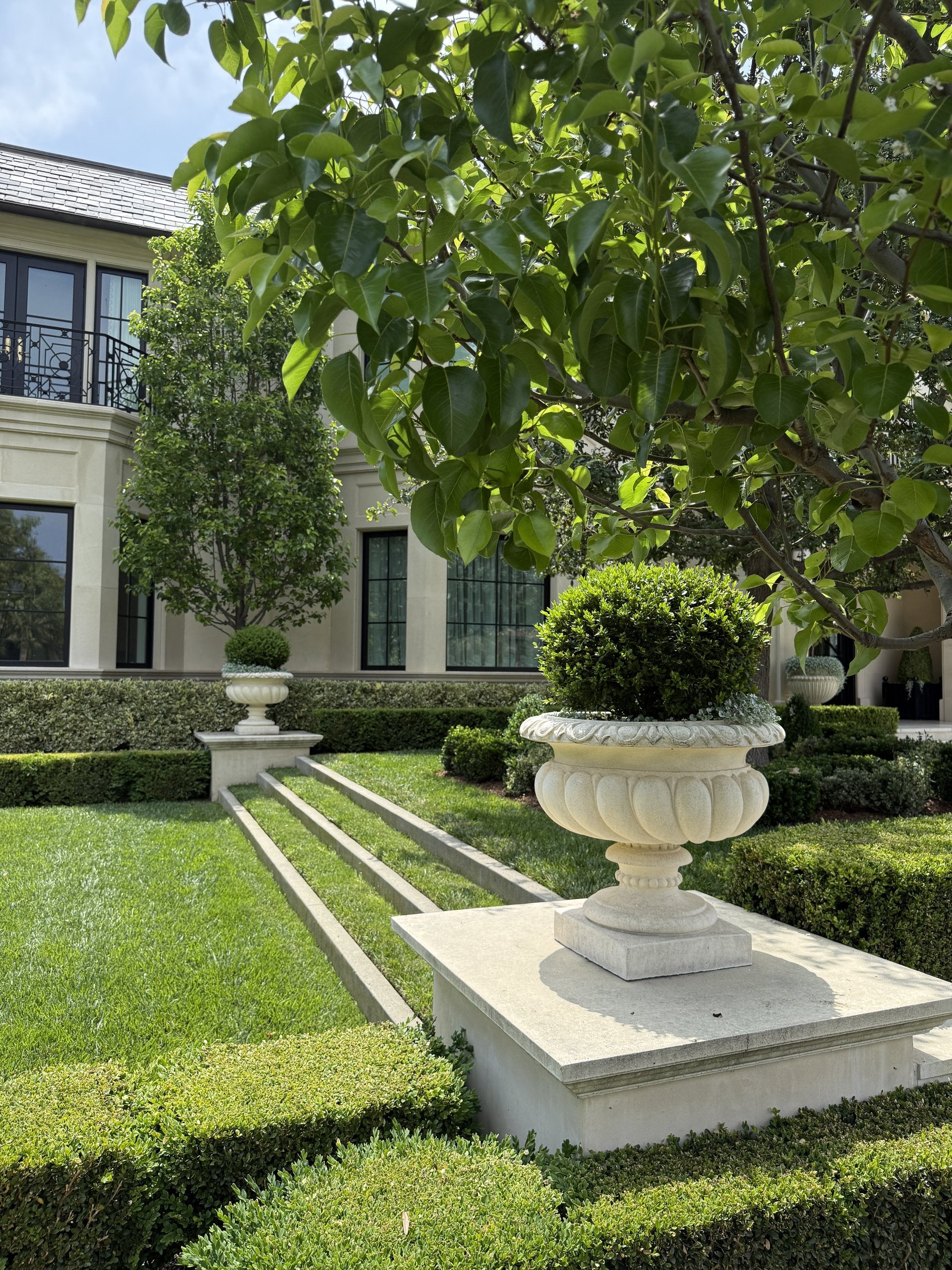 Glendora Parterre Residence