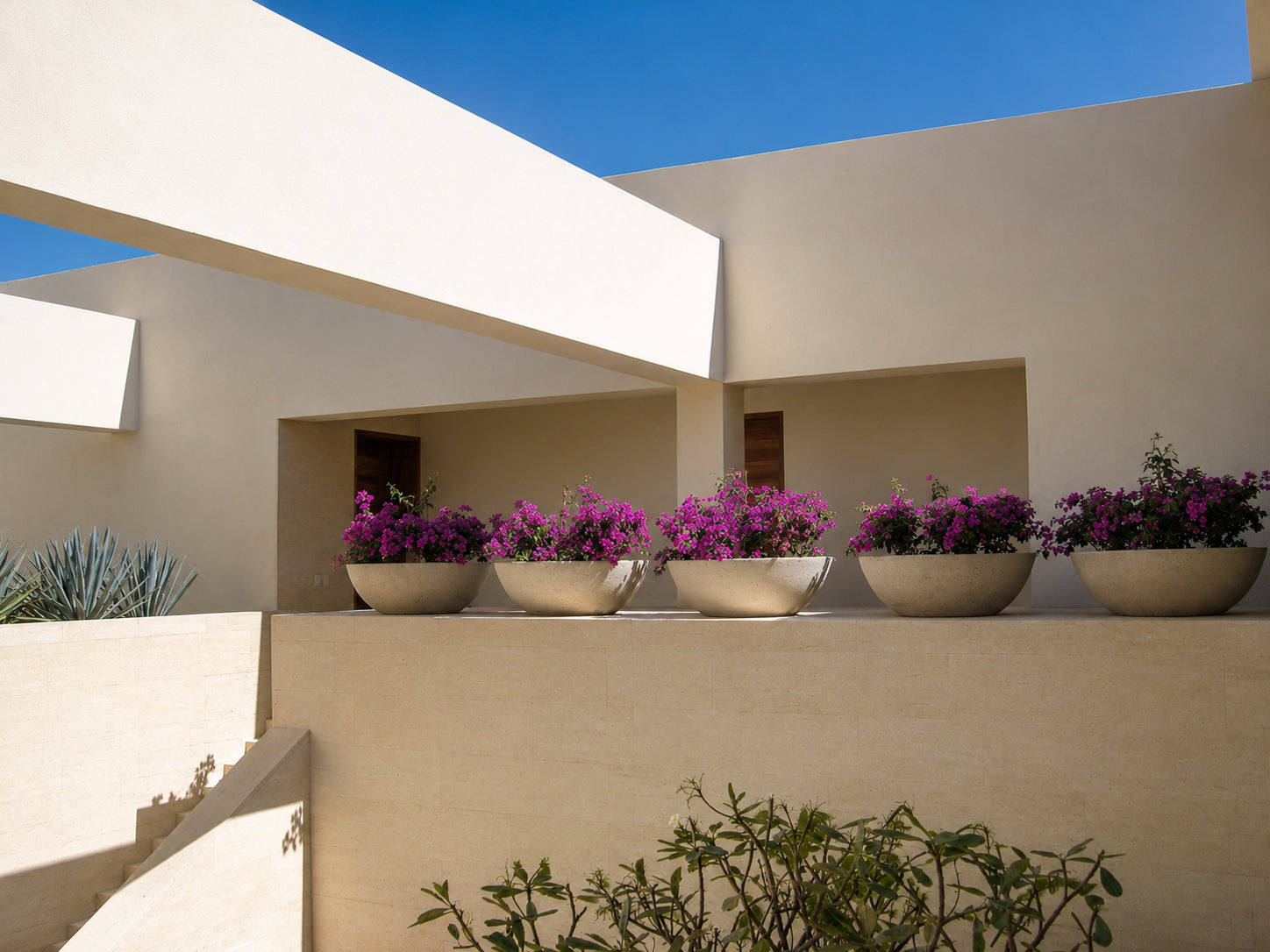 Ocean Courtyard Compound - Photo 6