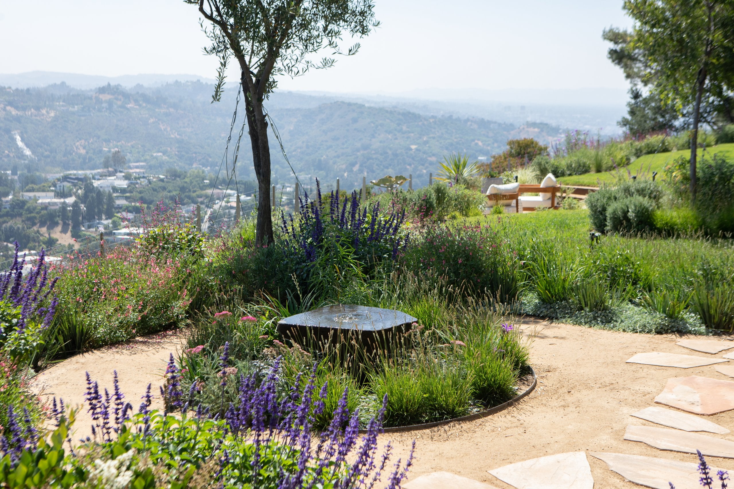 Torreyson Hillside Residence