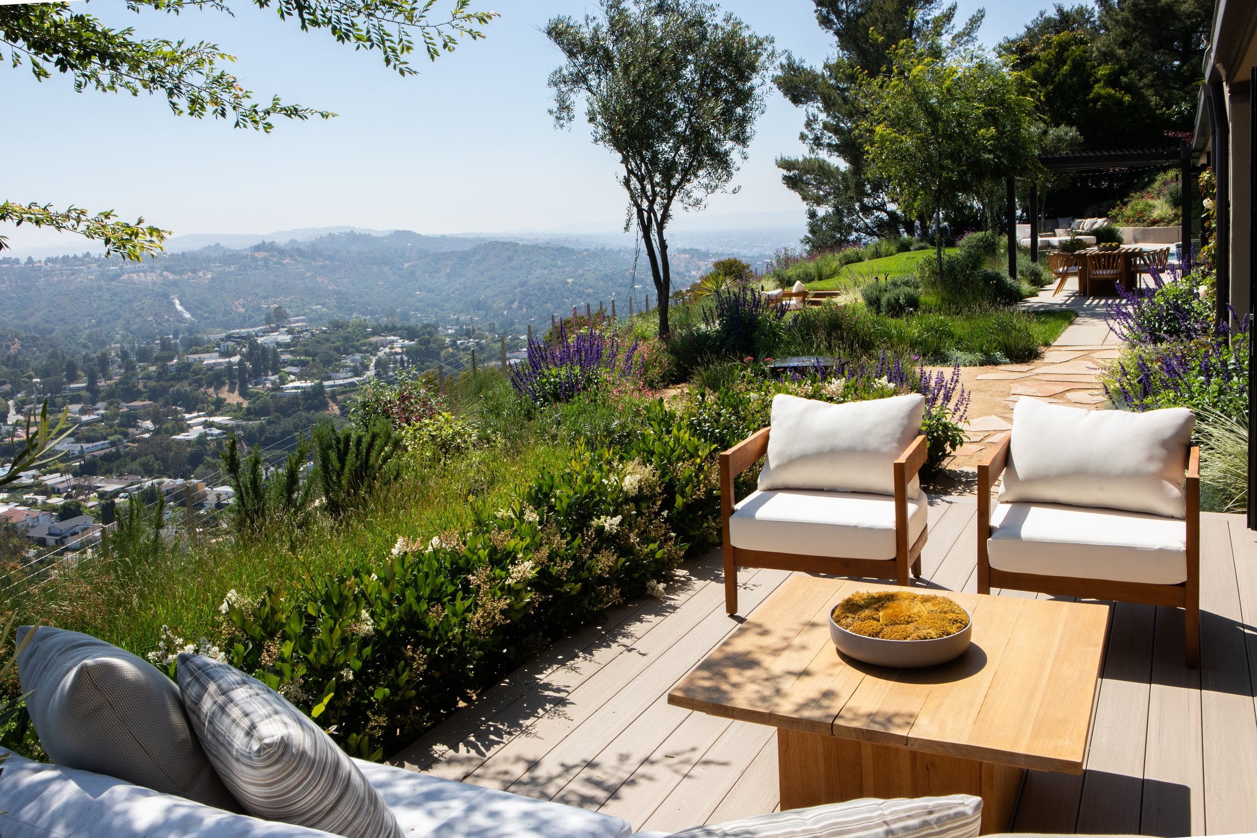 Torreyson Hillside Residence